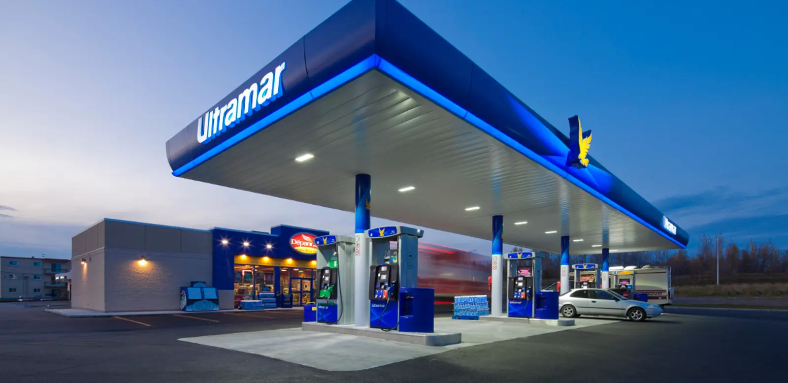 Station-service Ultramar.